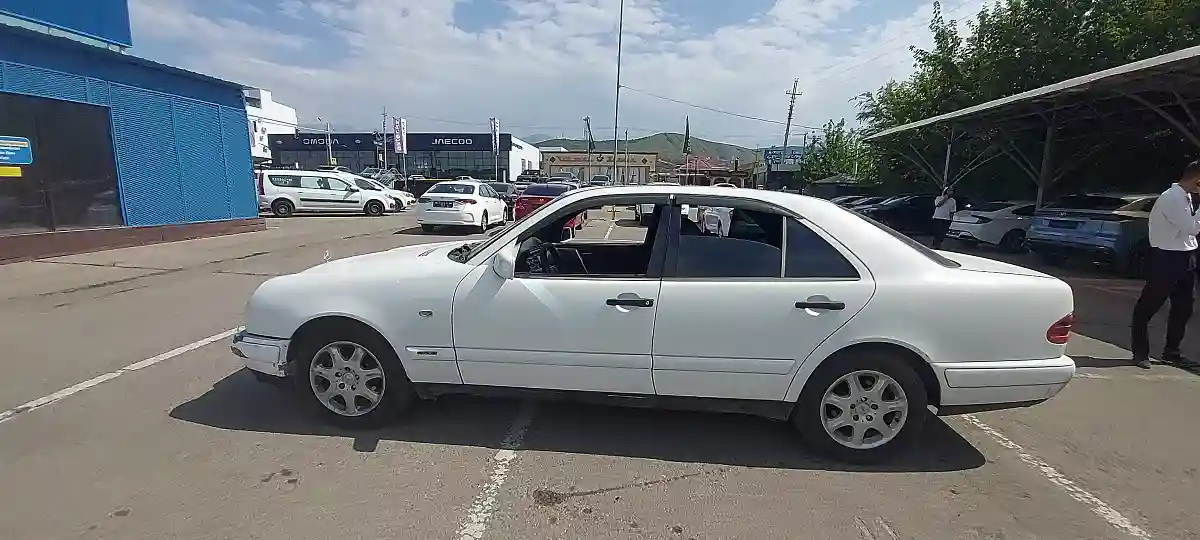 Mercedes-Benz E-Класс 1998 года за 1 500 000 тг. в Алматы