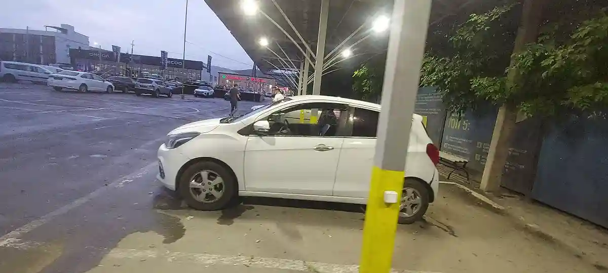Chevrolet Spark 2017 года за 3 500 000 тг. в Алматы