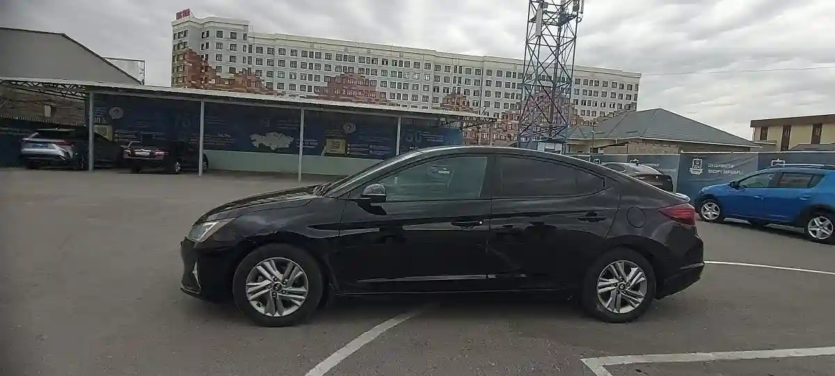Hyundai Elantra 2020 года за 8 500 000 тг. в Шымкент