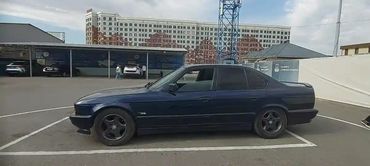 BMW 5 серии 1992 года за 1 500 000 тг. в Шымкент