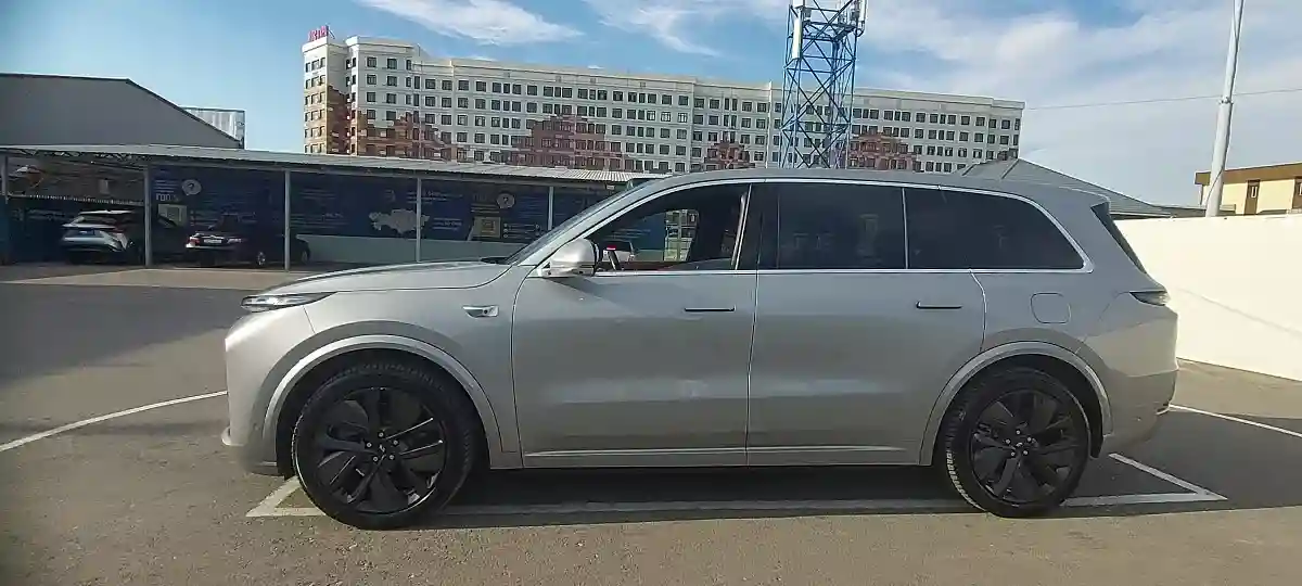 LiXiang L9 2024 года за 30 000 000 тг. в Шымкент