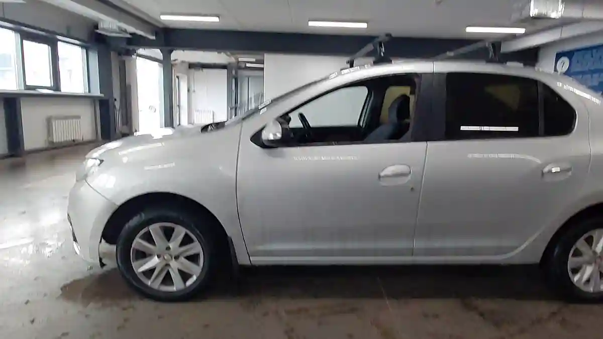 Renault Logan 2019 года за 4 500 000 тг. в Астана