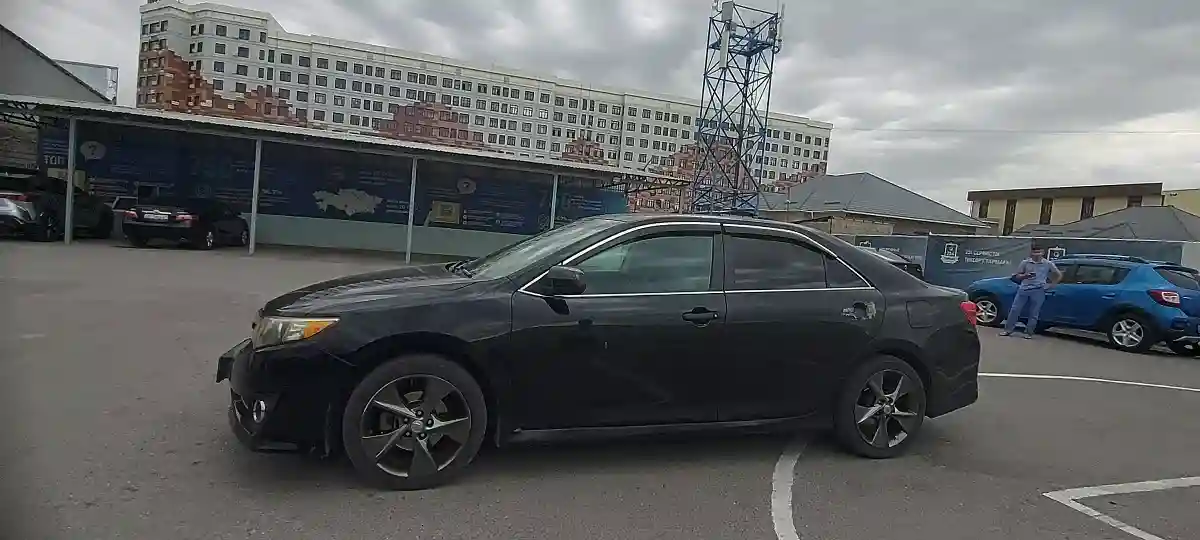 Toyota Camry 2012 года за 8 500 000 тг. в Шымкент