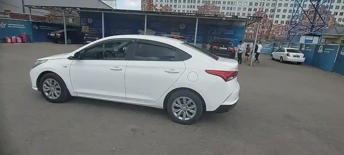 Hyundai Accent 2022 года за 6 800 000 тг. в Шымкент