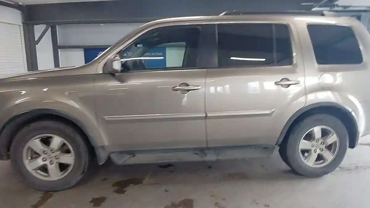 Honda Pilot 2008 года за 8 000 000 тг. в Астана