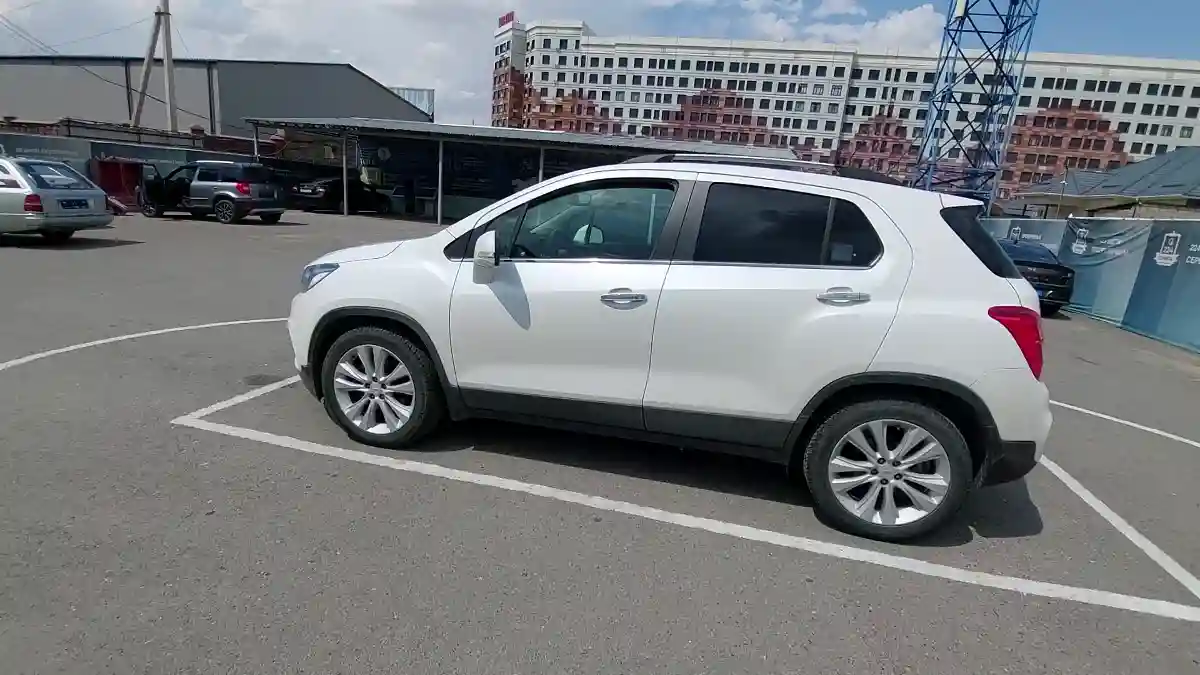 Chevrolet Trax 2019 года за 6 300 000 тг. в Шымкент