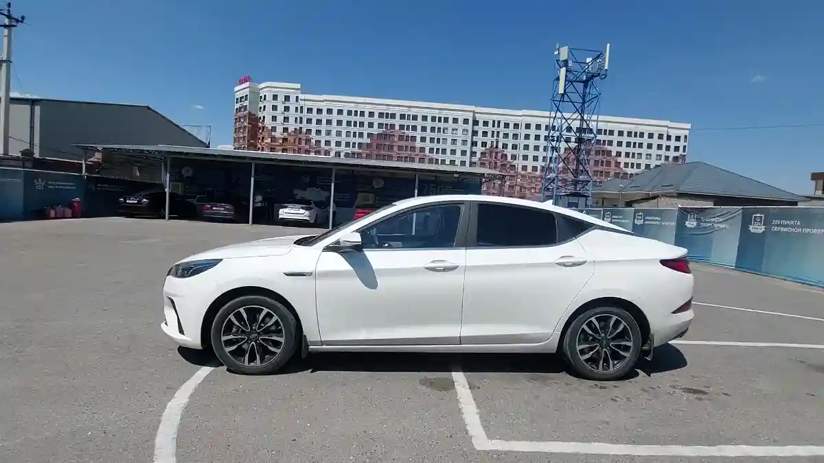 JAC J7 2021 года за 6 000 000 тг. в Шымкент