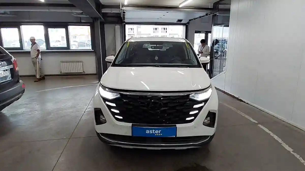 Hyundai Custin 2024 года за 13 000 000 тг. в Астана