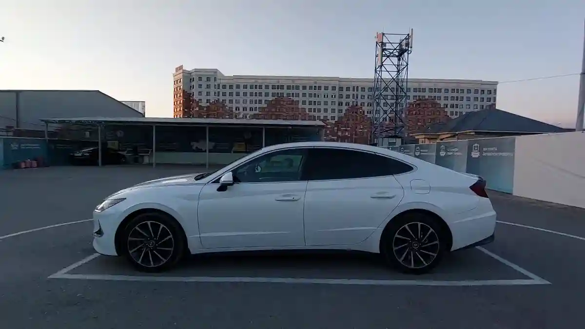 Hyundai Sonata 2021 года за 11 400 000 тг. в Шымкент