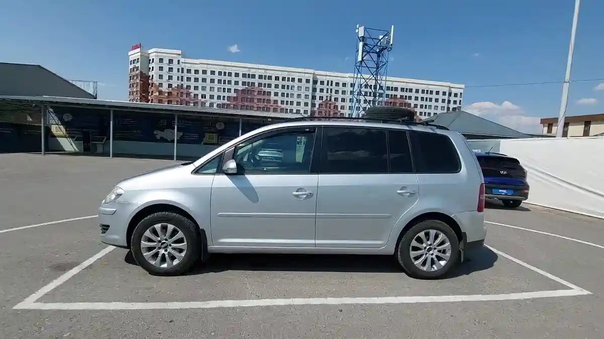 Volkswagen Touran 2008 года за 7 500 000 тг. в Шымкент