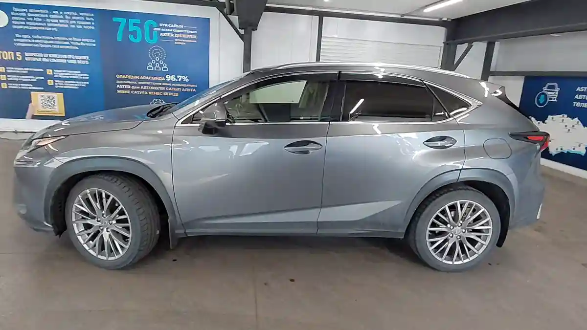 Lexus NX 2019 года за 16 000 000 тг. в Астана