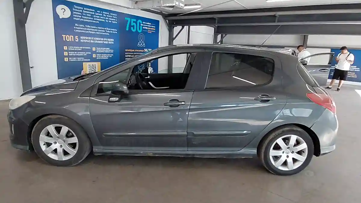 Peugeot 308 2008 года за 2 500 000 тг. в Астана