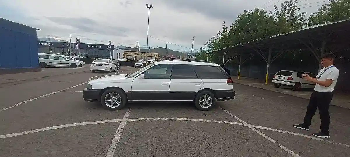 Subaru Outback 1998 года за 3 000 000 тг. в Алматы