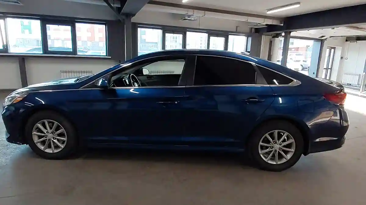 Hyundai Sonata 2019 года за 7 000 000 тг. в Астана