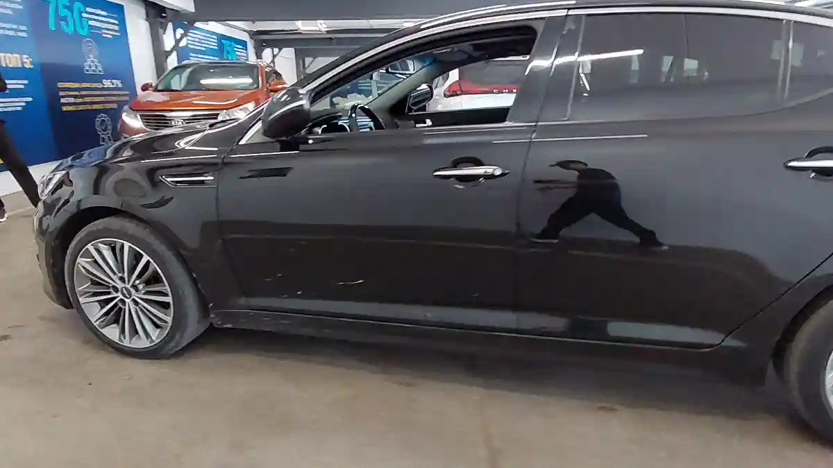Kia K5 2013 года за 7 600 000 тг. в Астана