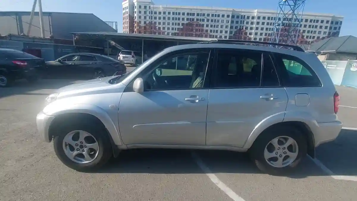 Toyota RAV4 2005 года за 4 500 000 тг. в Шымкент