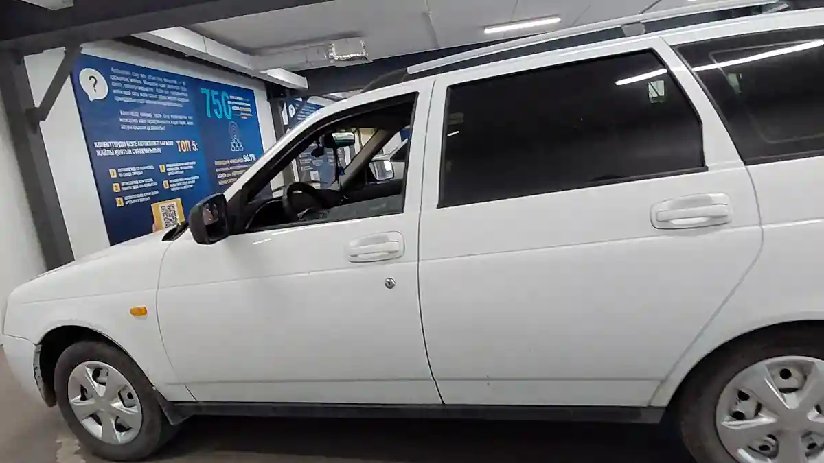 LADA (ВАЗ) Priora 2013 года за 1 500 000 тг. в Астана