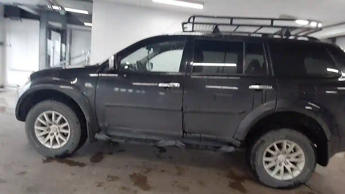 Mitsubishi Pajero Sport 2011 года за 8 500 000 тг. в Астана