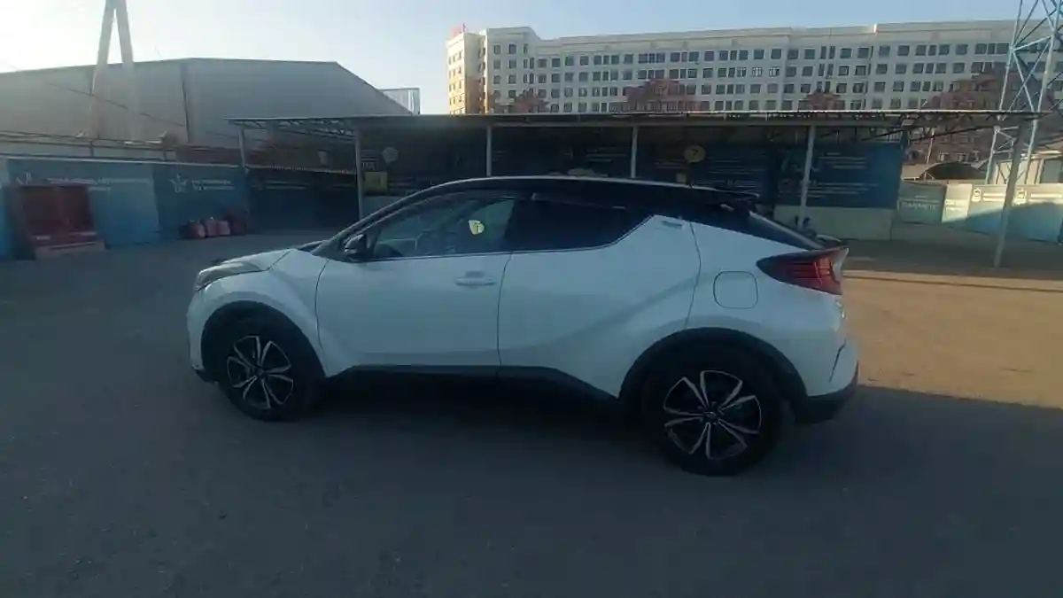 Toyota C-HR 2019 года за 12 000 000 тг. в Шымкент