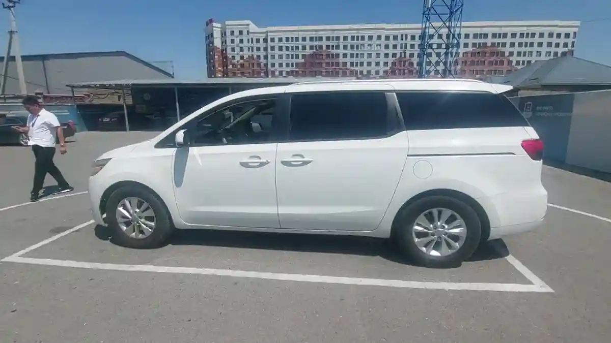 Kia Sedona 2015 года за 9 490 500 тг. в Шымкент