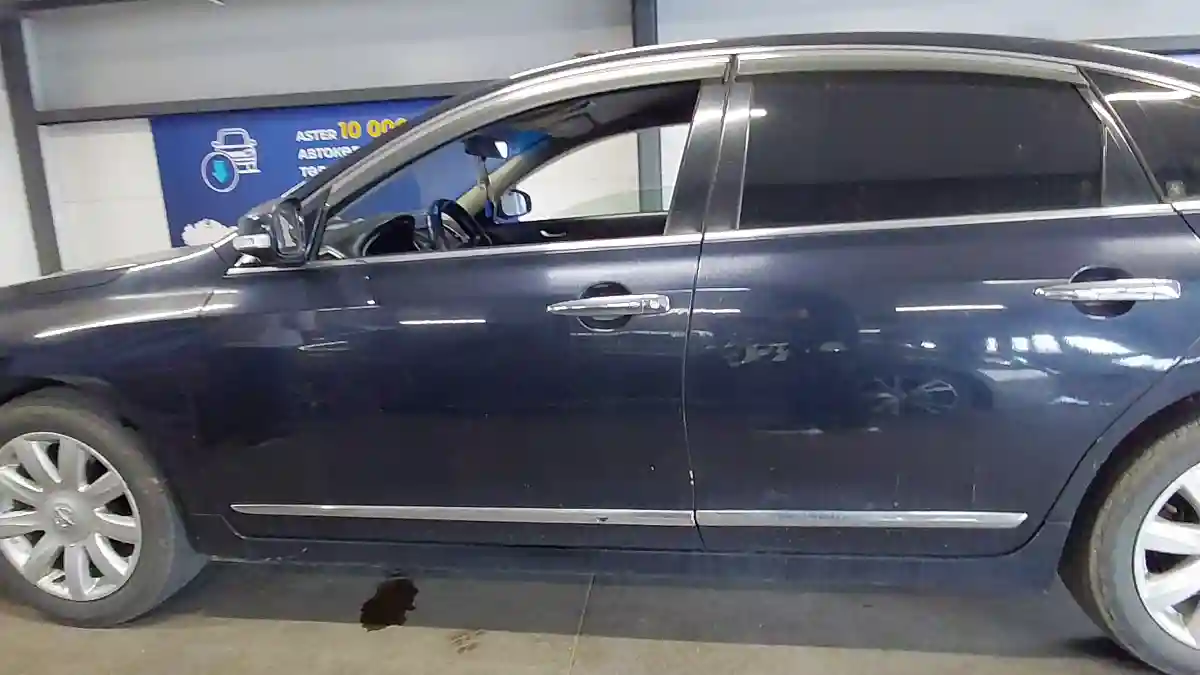 Nissan Teana 2009 года за 4 000 000 тг. в Астана