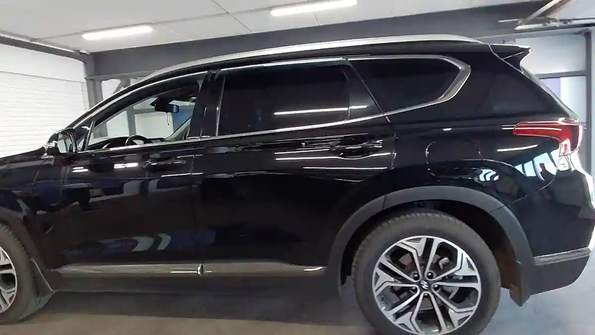 Hyundai Santa Fe 2020 года за 11 500 000 тг. в Астана