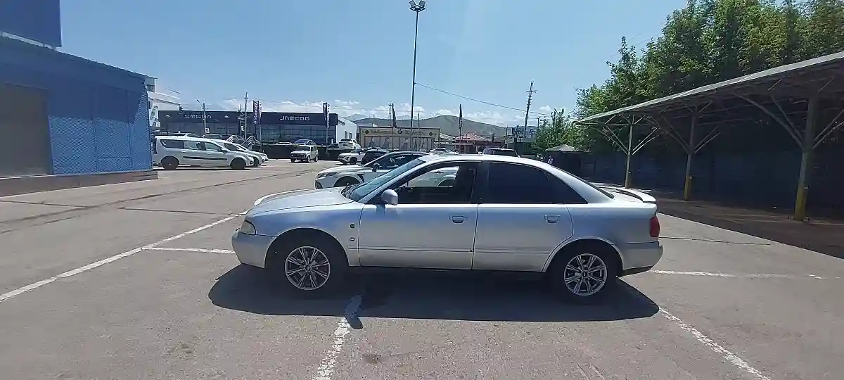 Audi A4 1995 года за 1 500 000 тг. в Алматы