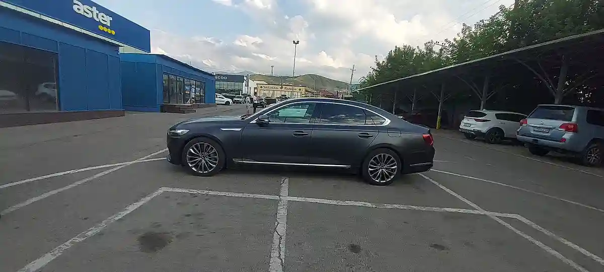 Kia K9 2022 года за 30 000 000 тг. в Алматы