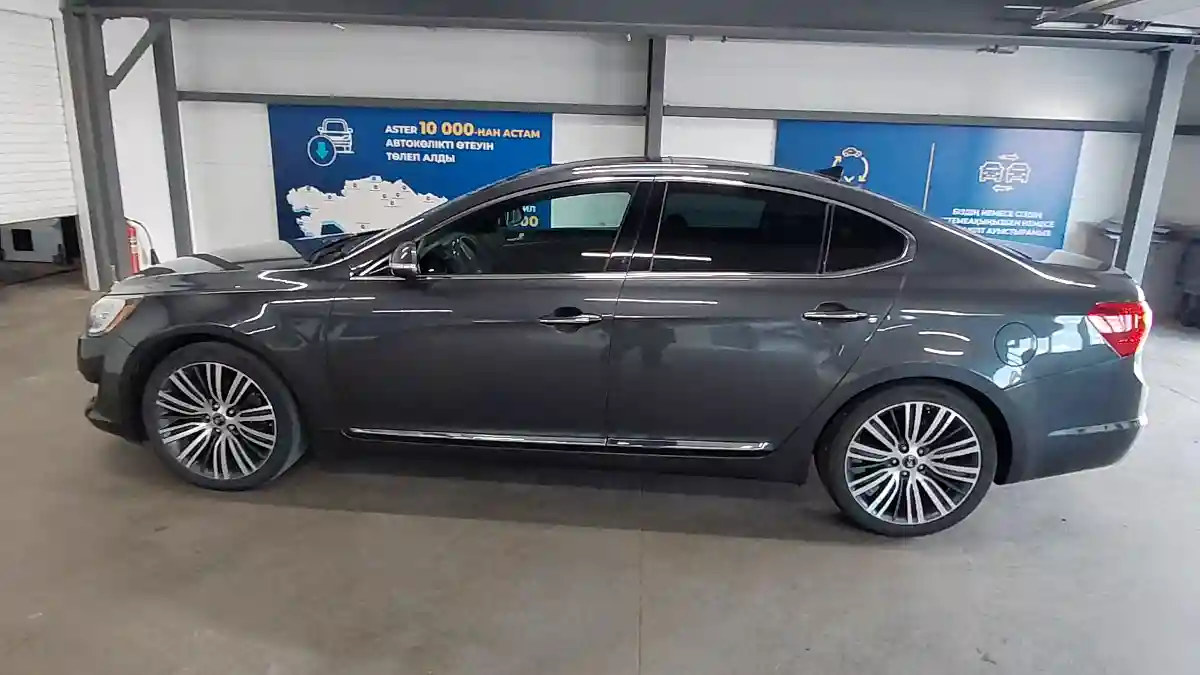 Kia K7 2012 года за 8 500 000 тг. в Астана