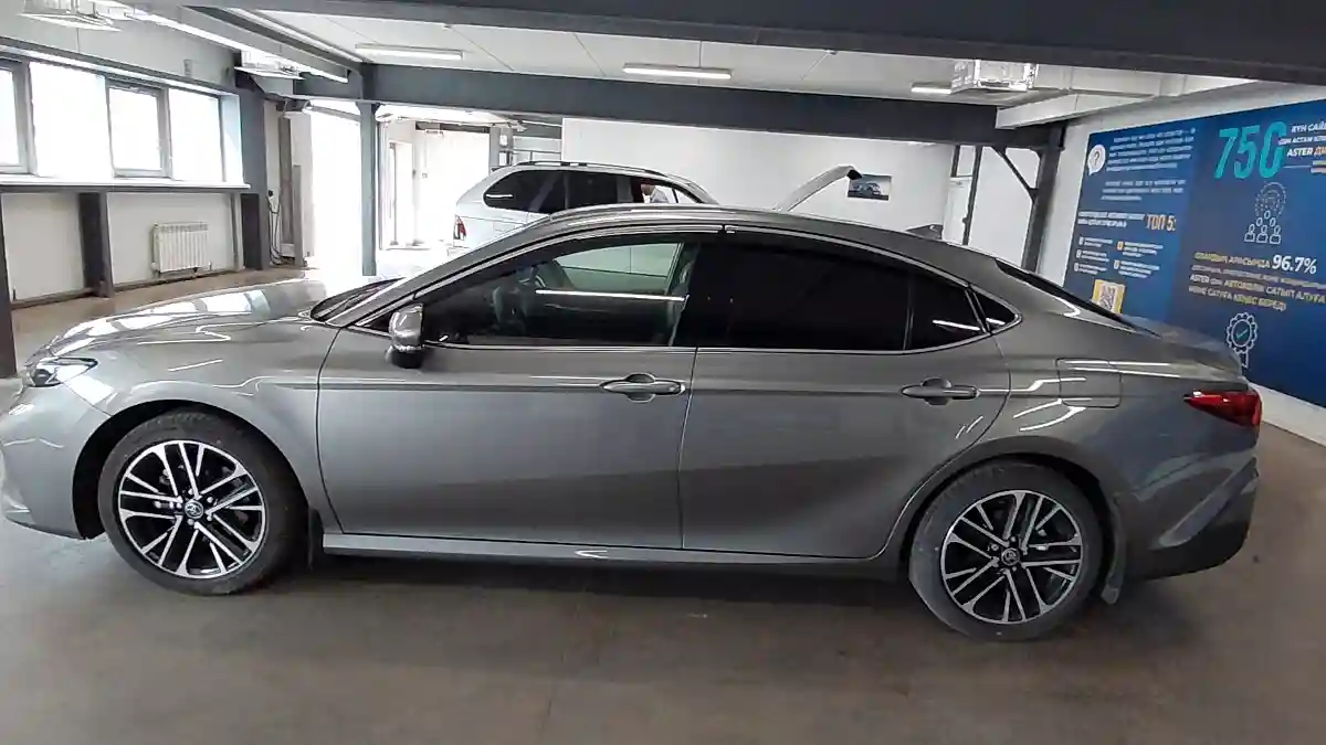 Toyota Camry 2026 года за 24 000 000 тг. в Астана