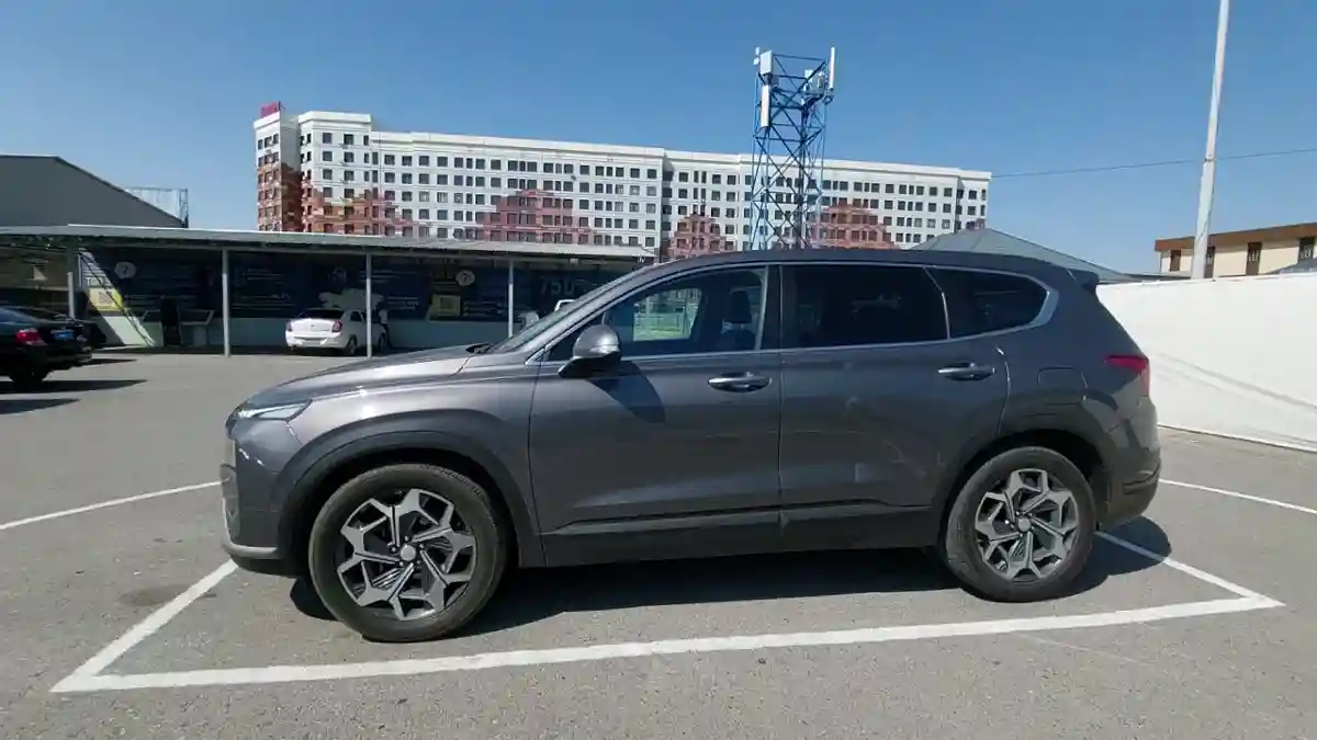 Hyundai Santa Fe 2021 года за 13 000 000 тг. в Шымкент