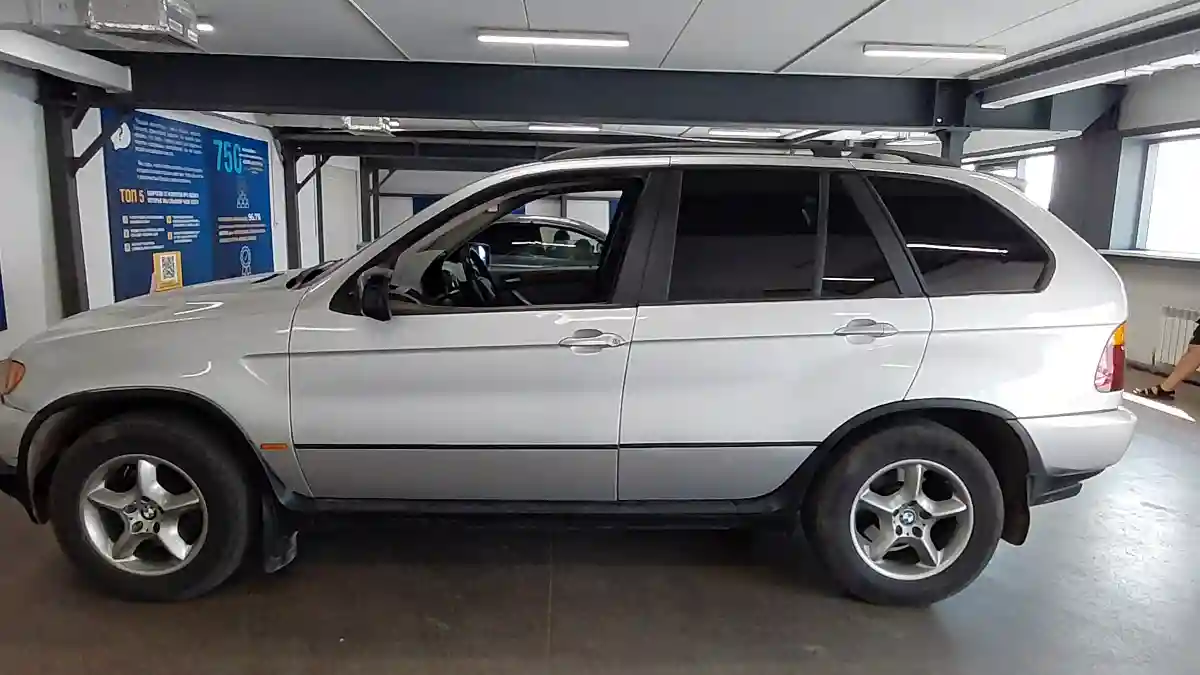 BMW X5 2001 года за 4 000 000 тг. в Астана