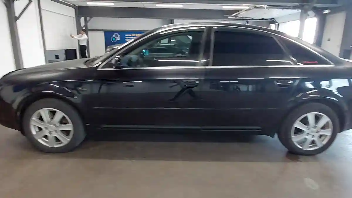 Audi A6 2000 года за 2 500 000 тг. в Астана