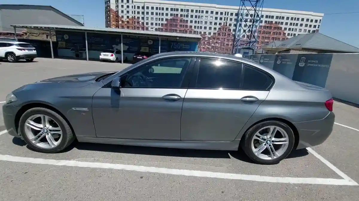 BMW 5 серии 2016 года за 12 000 000 тг. в Шымкент