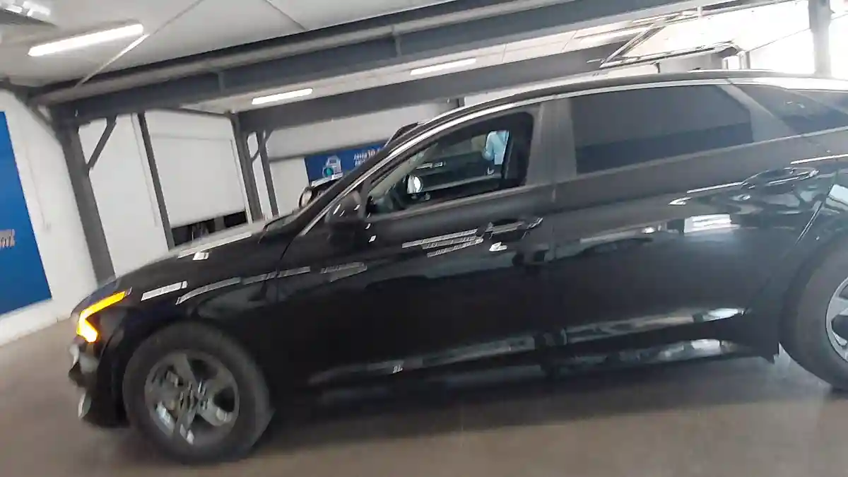 Kia K5 2022 года за 10 000 000 тг. в Астана