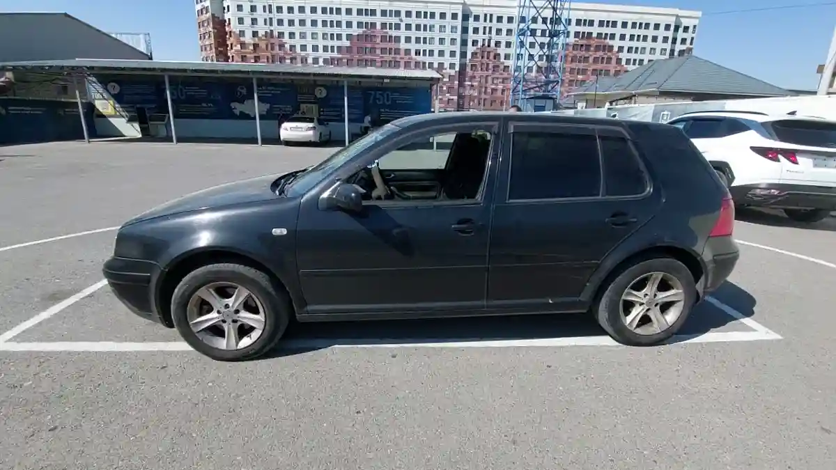 Volkswagen Golf 2002 года за 2 000 000 тг. в Шымкент