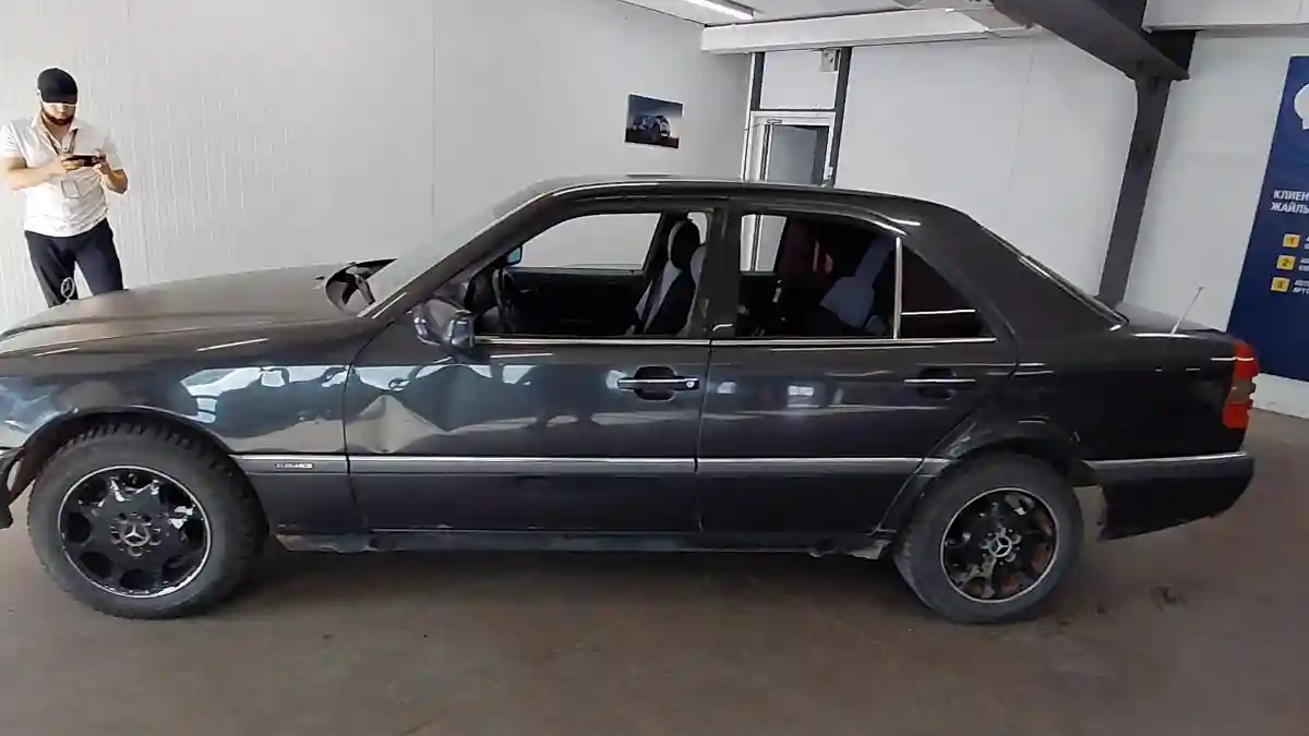 Mercedes-Benz C-Класс 1994 года за 1 250 000 тг. в Астана
