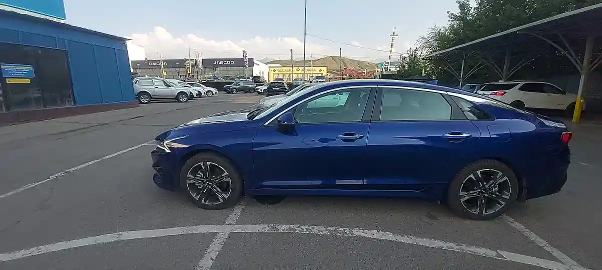 Kia K5 2022 года за 13 000 000 тг. в Алматы