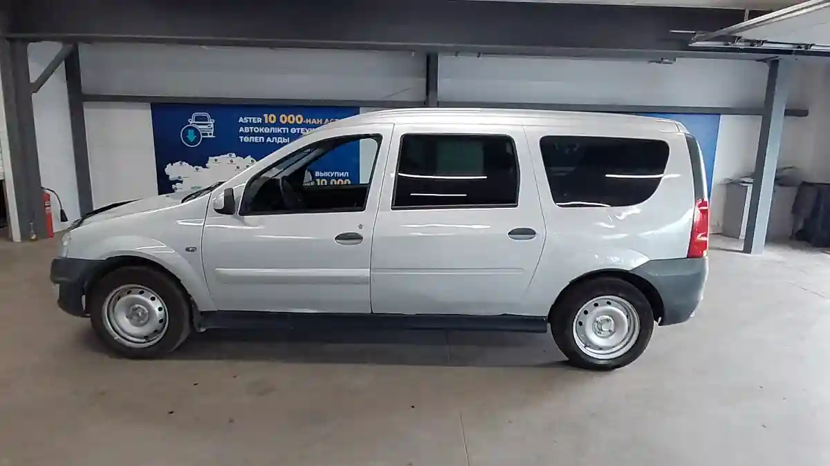 LADA (ВАЗ) Largus 2015 года за 2 000 000 тг. в Астана
