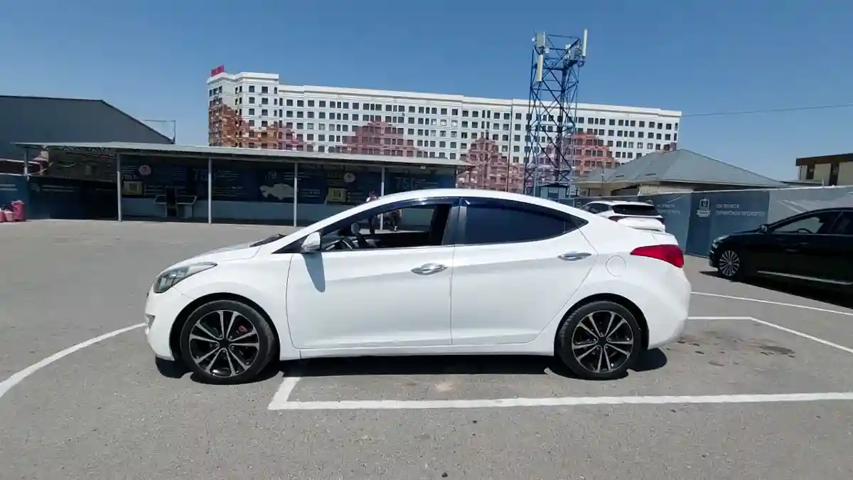 Hyundai Avante 2011 года за 4 600 000 тг. в Шымкент