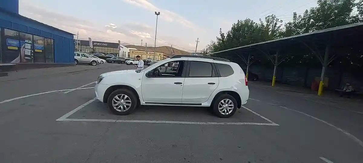 Nissan Terrano 2019 года за 5 000 000 тг. в Алматы
