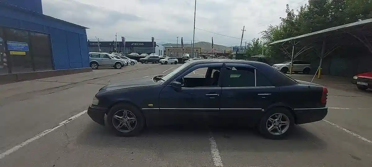 Mercedes-Benz C-Класс 1995 года за 1 500 000 тг. в Алматы