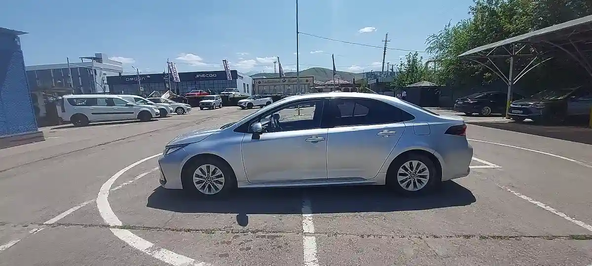 Toyota Corolla 2021 года за 9 000 000 тг. в Алматы