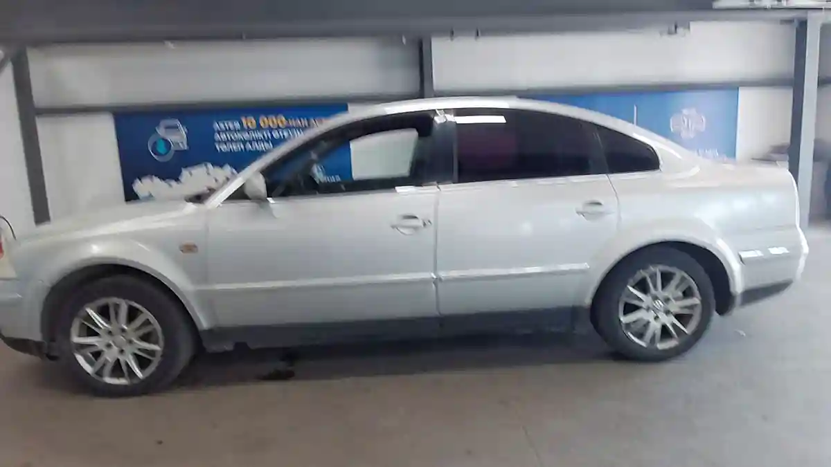 Volkswagen Passat 2002 года за 2 600 000 тг. в Астана