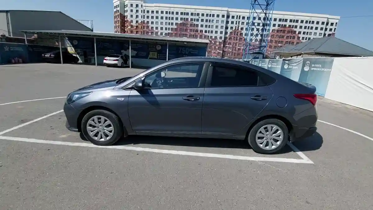 Hyundai Accent 2021 года за 7 500 000 тг. в Шымкент