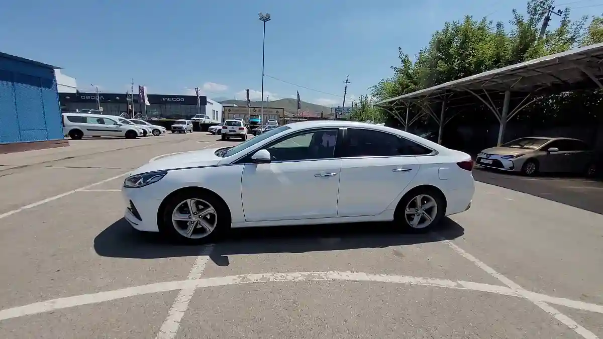 Hyundai Sonata 2017 года за 9 500 000 тг. в Алматы