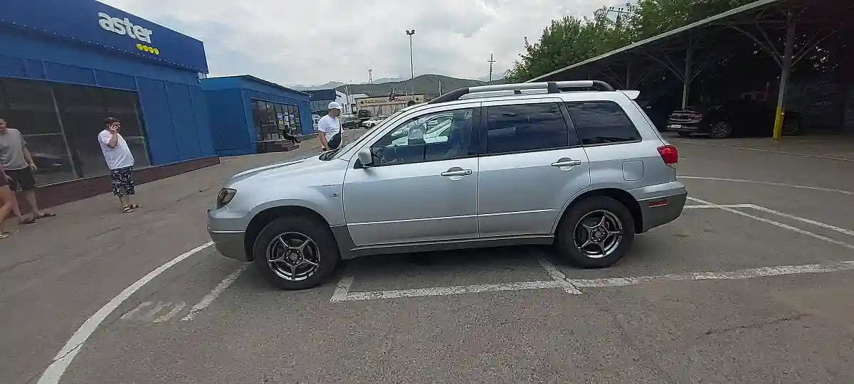 Mitsubishi Outlander 2003 года за 4 300 000 тг. в Алматы