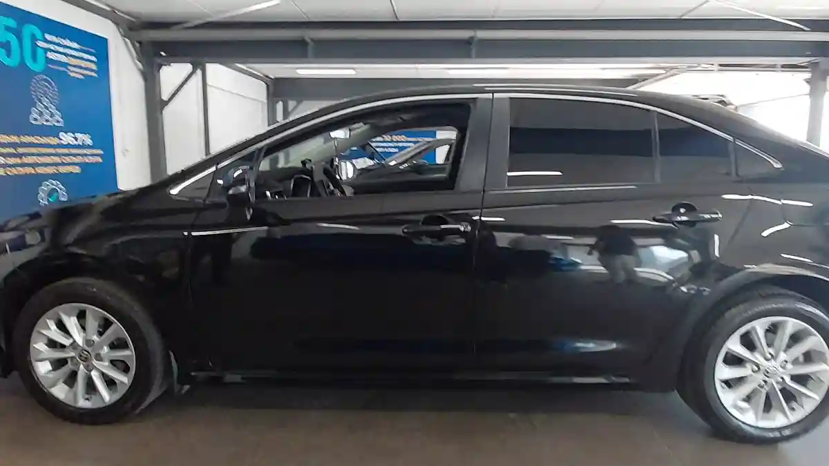 Toyota Corolla 2022 года за 10 000 000 тг. в Астана
