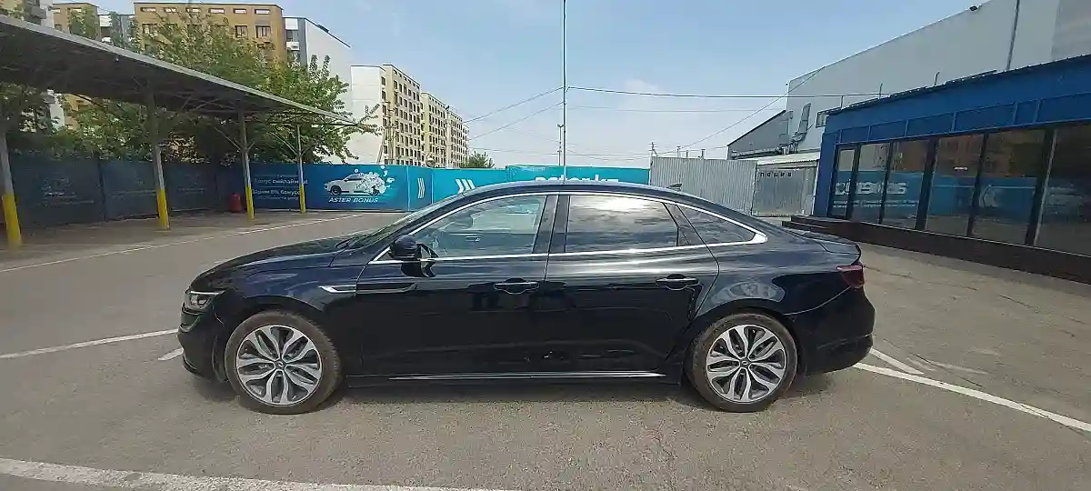 Renault Samsung SM6 2018 года за 8 000 000 тг. в Алматы