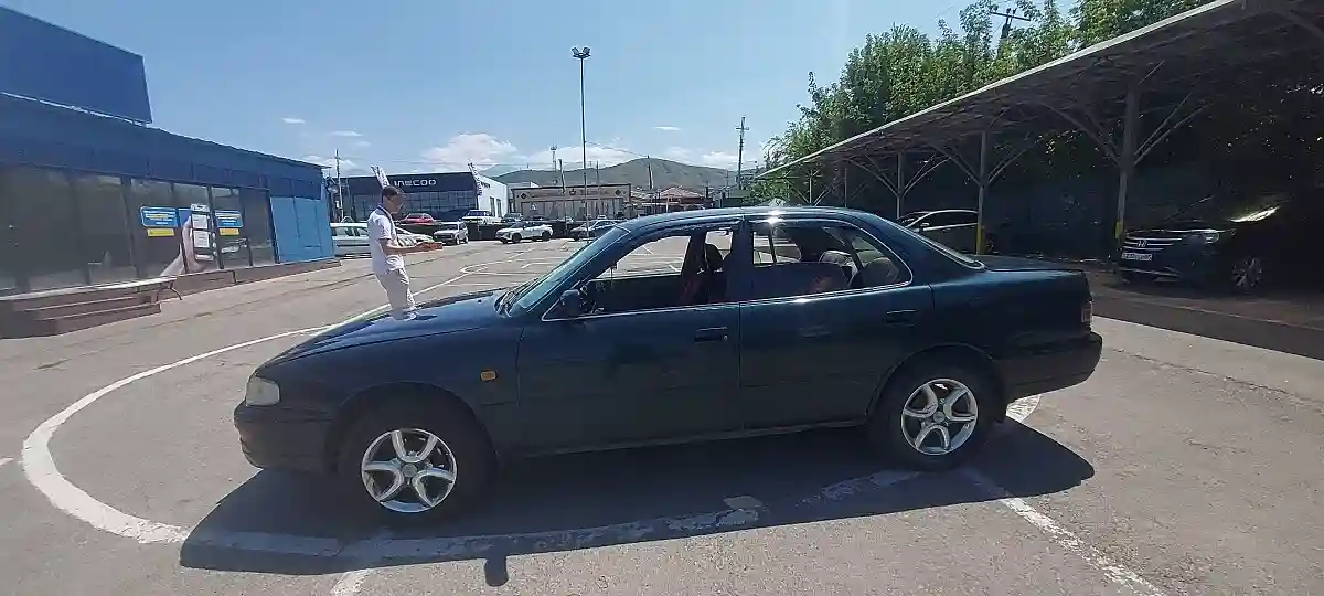 Toyota Camry 1994 года за 1 050 000 тг. в Алматы